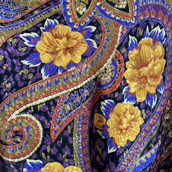 Tank - Picture 4 of 5